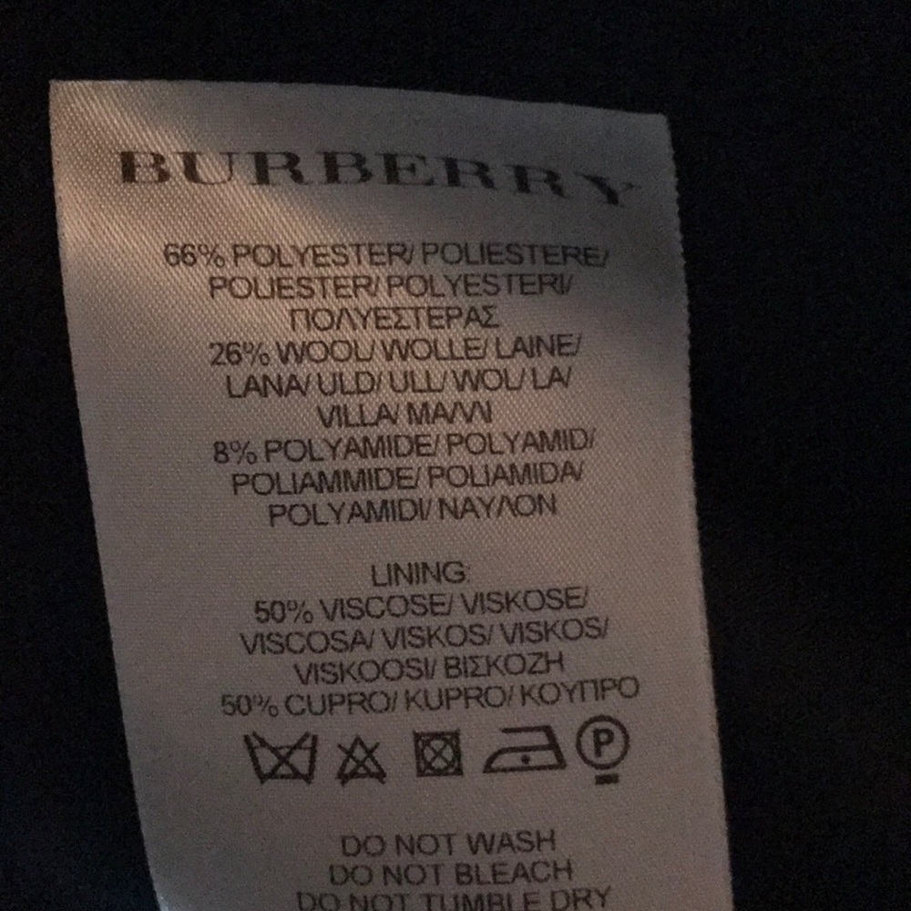 Burberry coats - Picture 8 of 8